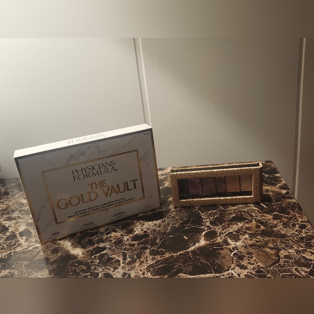 Bundle Of 2 Physican Formula Eye Color Palletts.